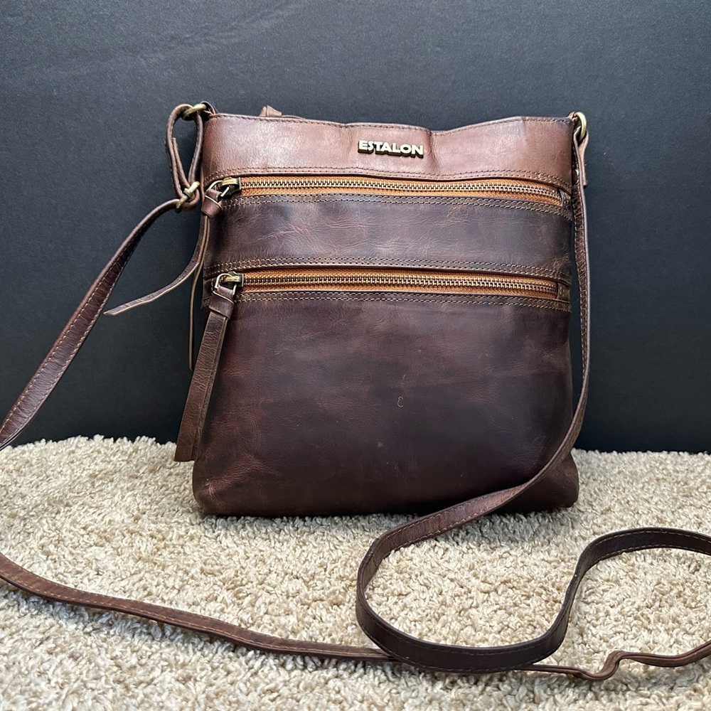 ESTALON Crossbody